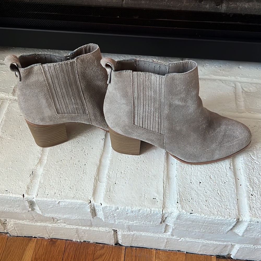 ⭐️INC booties - Picture 2 of 6